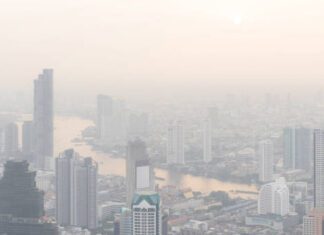 Over one-third of Americans are exposed to air pollution which is bad for them?!