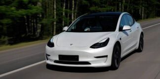 Tesla is interested in EV spots in India?!