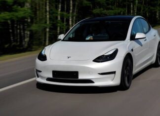 Tesla is interested in EV spots in India?!